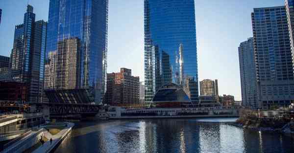 种地机器人智能防护系统