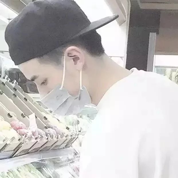 赫连宝超艳