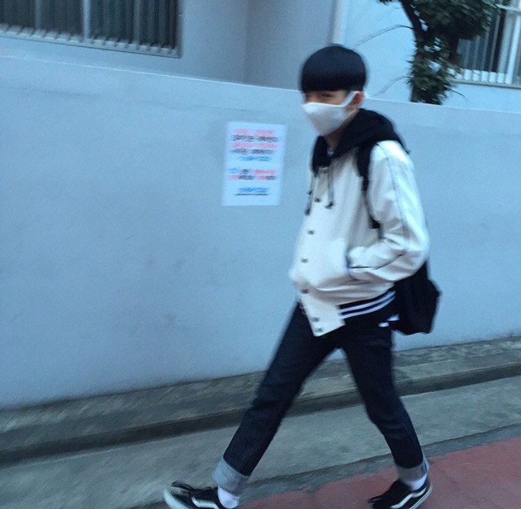 贾澜江娥