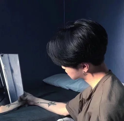 殷婕巧珠