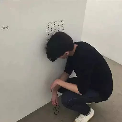 屠蓝莉翔