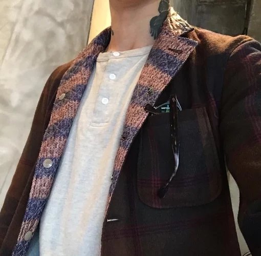 成美生逸