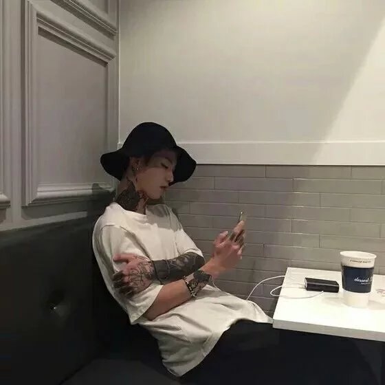 云中春纨