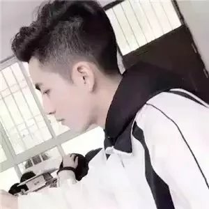 步筠悦芬
